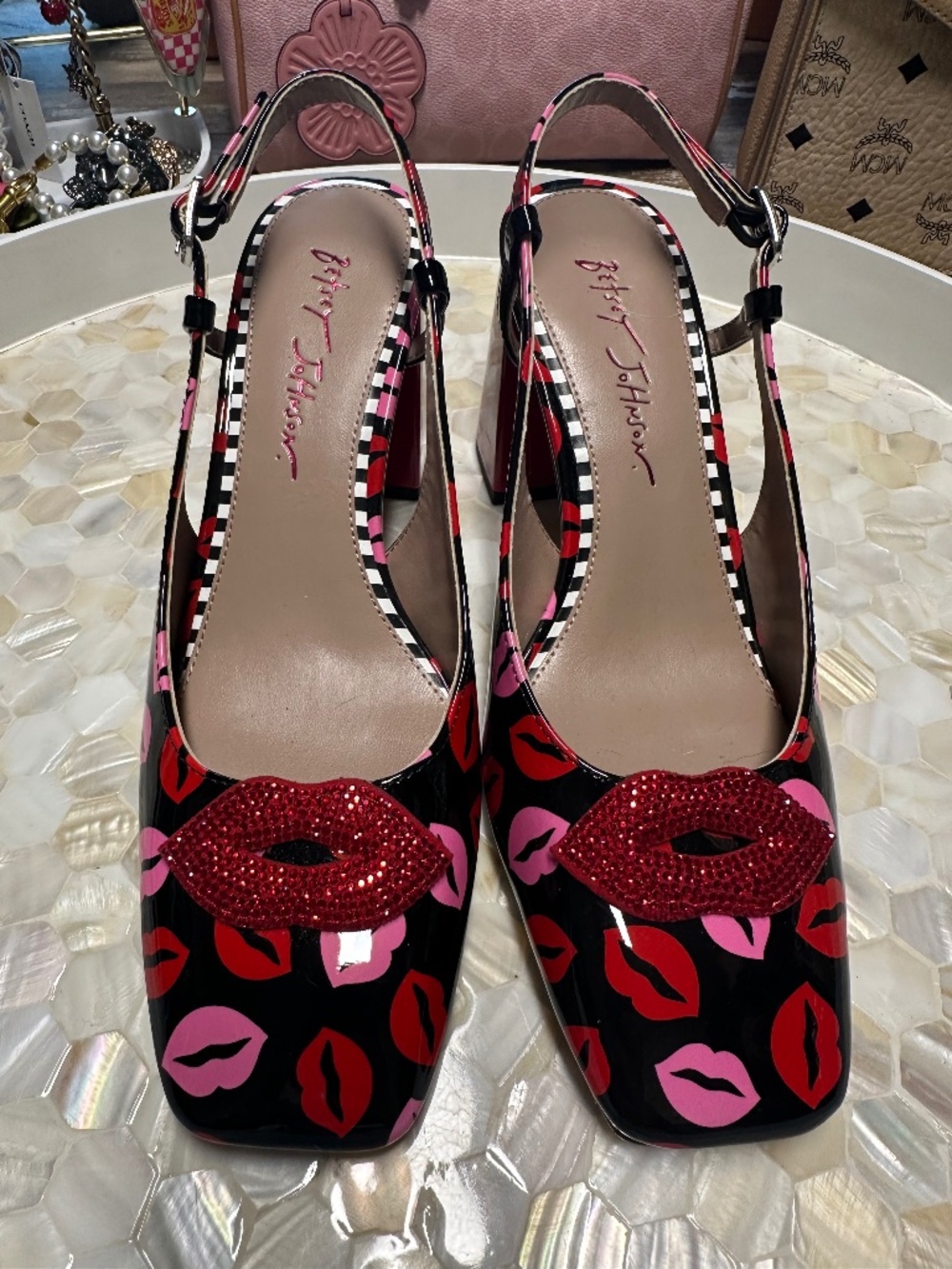 NWOT! Betsey Johnson Woman’s Size 8  Patent Lip Sling Back Heels So Unique!